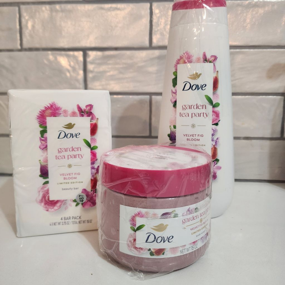 Dove Garden Tea Party Velvet Fig Bloom Body Wash Set: Soap, Body Wash, Scrub